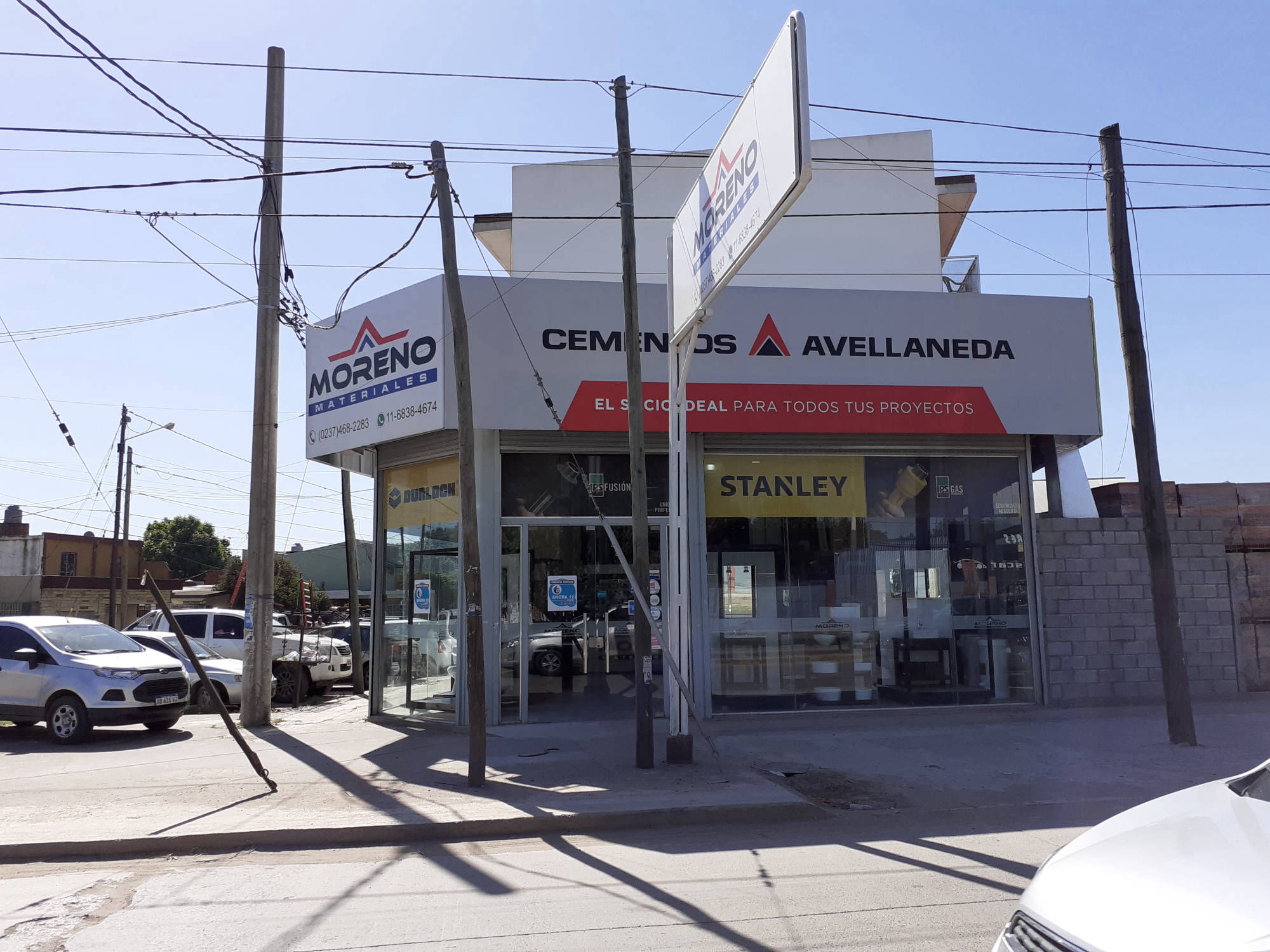 Materiales de construcción listos para entrega en sucursal